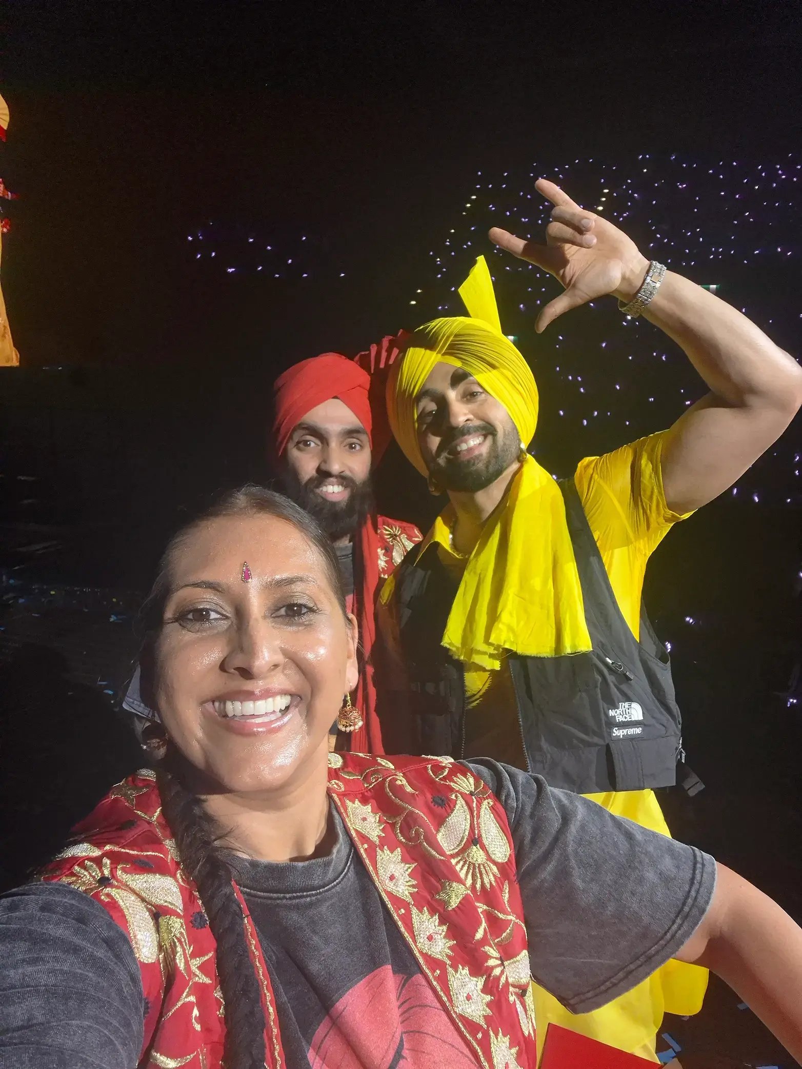Jodi Dancers on stage with Diljit Dosanjh at his Birmingham show