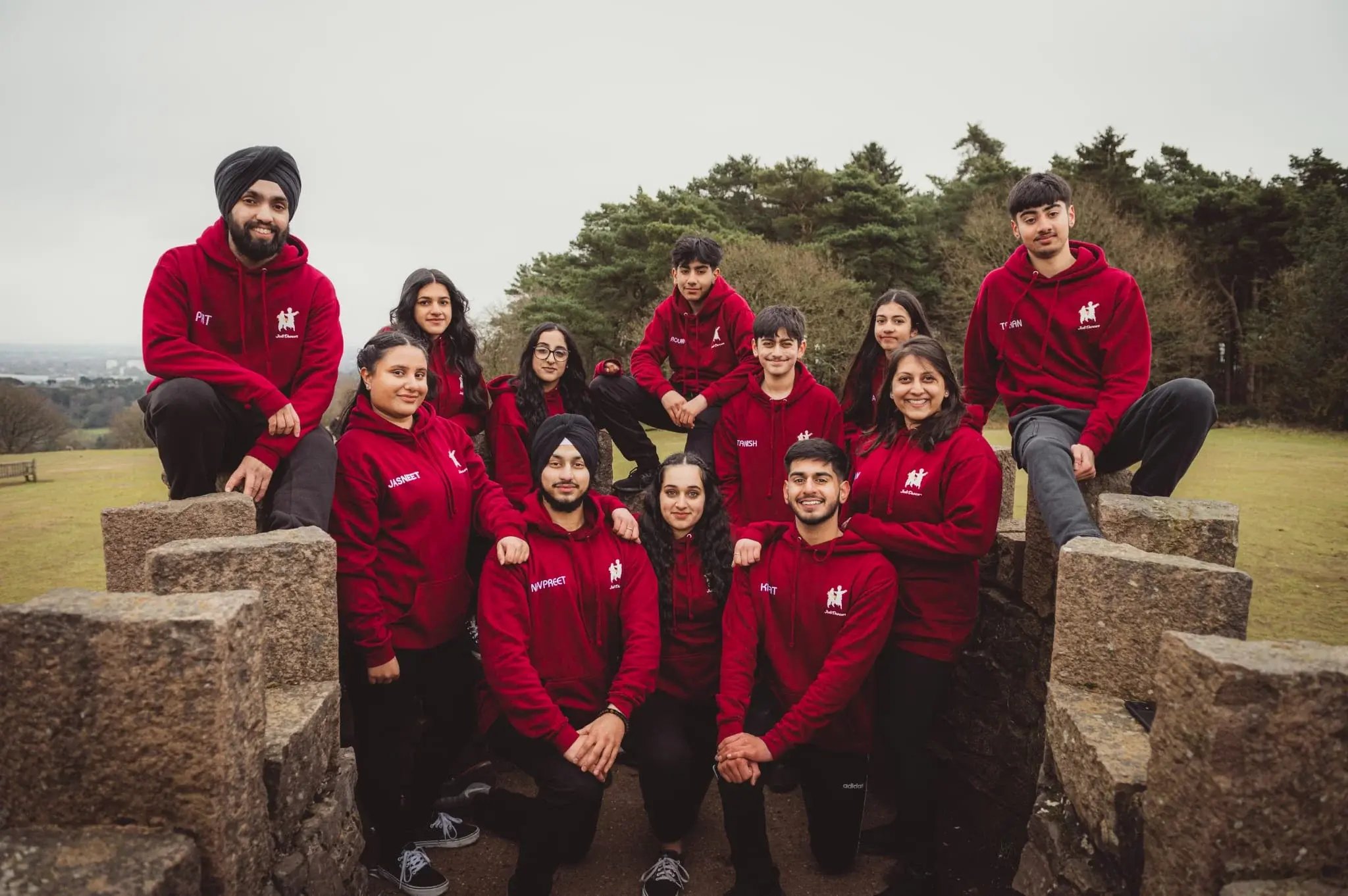 jodi-dancers-team-shot-outdoors